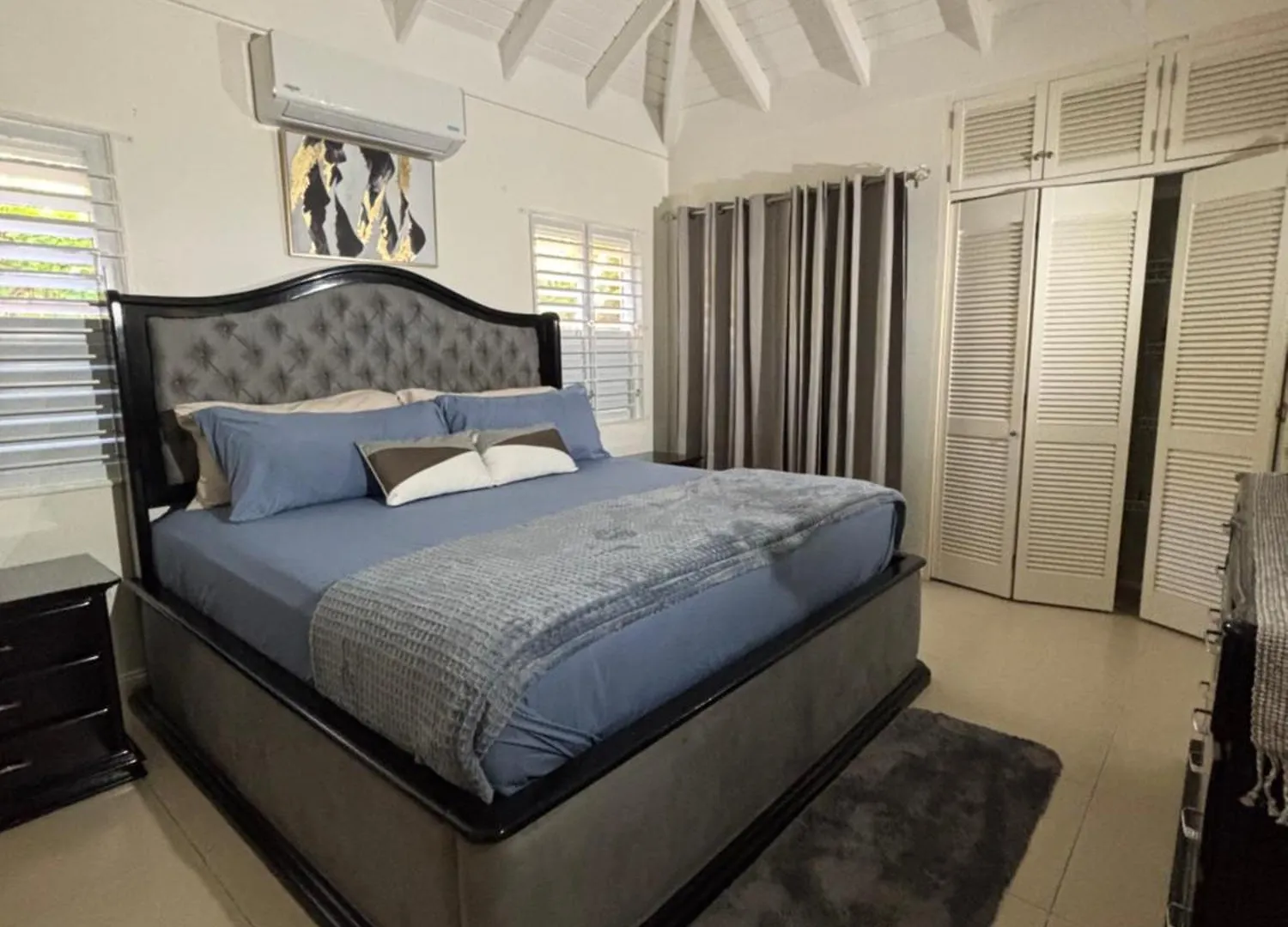 Cool Luxury One Bedroom Ocho Rios Banks Villa