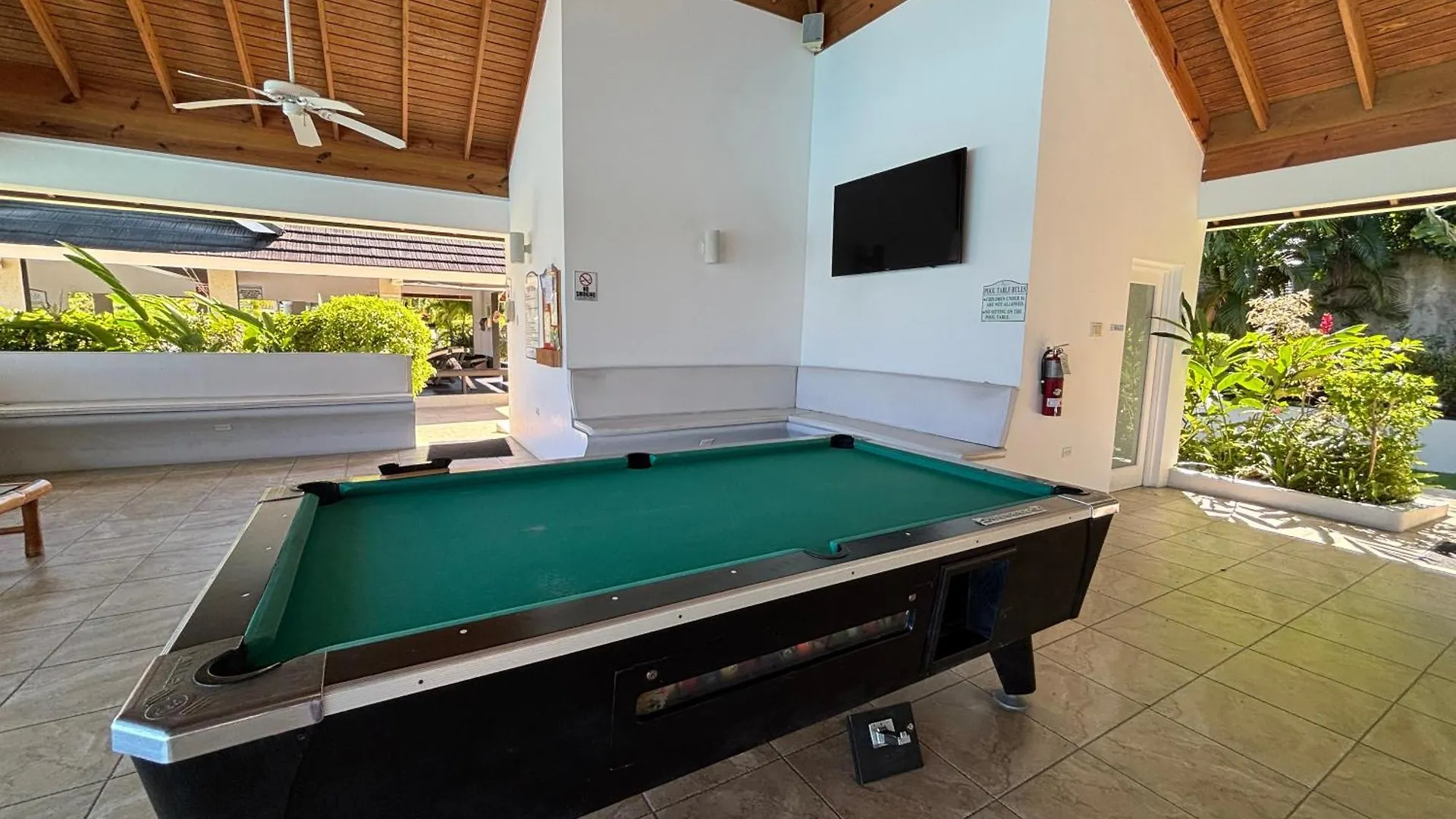 Villa Cool Luxury One Bedroom Ocho Rios Banks Jamaica