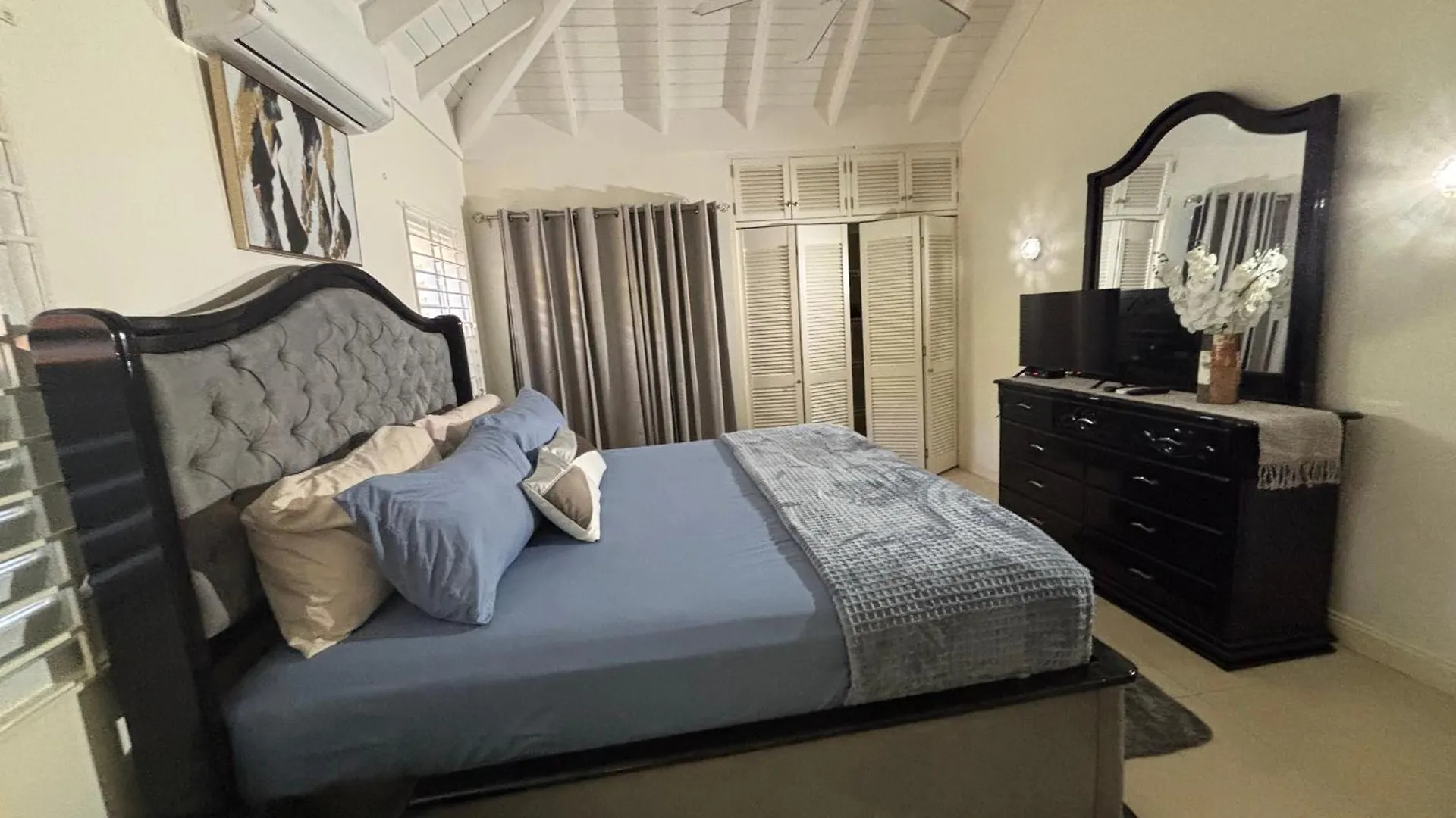 Villa Cool Luxury One Bedroom Ocho Rios Banks
